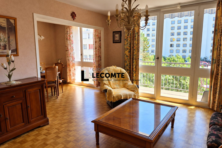 Appartement T4 en vente à Rennes (VA2037-CABINETLECOMTE35) - Photo 3