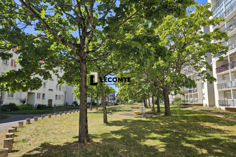 Appartement T4 en vente à Rennes (VA2037-CABINETLECOMTE35) - Photo