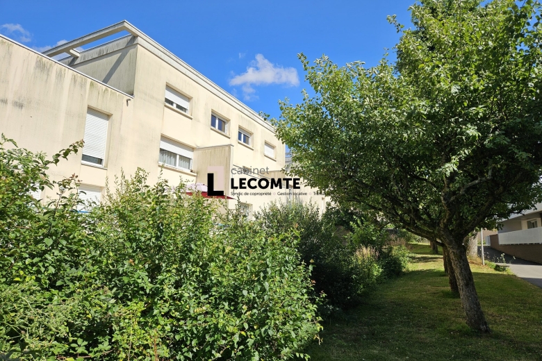 Studio en vente à La Chapelle-des-Fougeretz (VA1904-CABINETLECOMTE35) - Photo 7