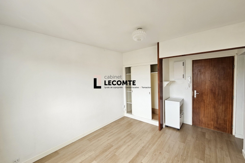 Studio en vente à Rennes (VA1946-CABINETLECOMTE35) - Photo 2