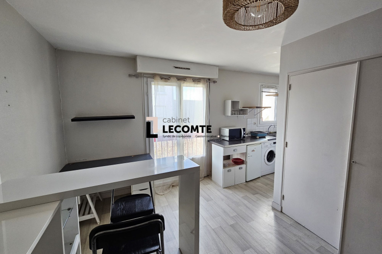 Studio en vente à Rennes (VA2059-CABINETLECOMTE35) - Photo 1