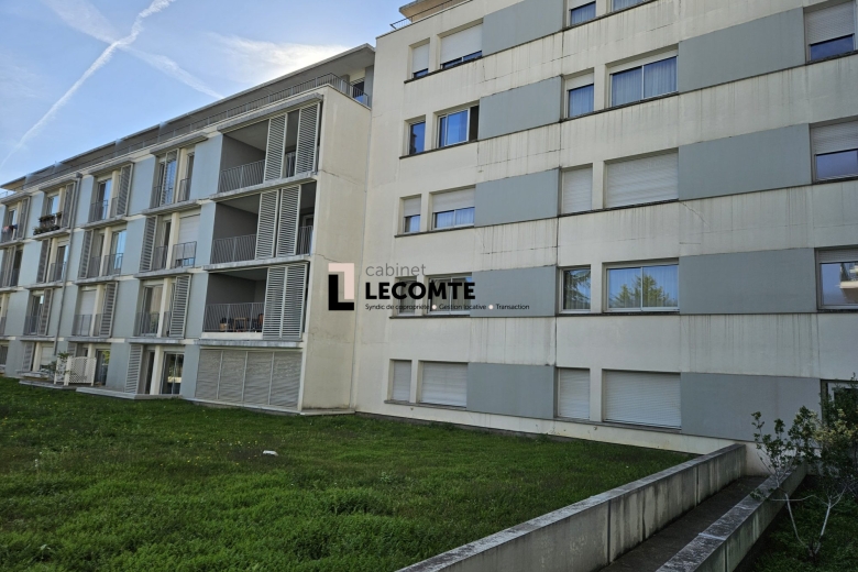 Appartement T2 en vente à Rennes (349-CABINETLECOMTE35) - Photo