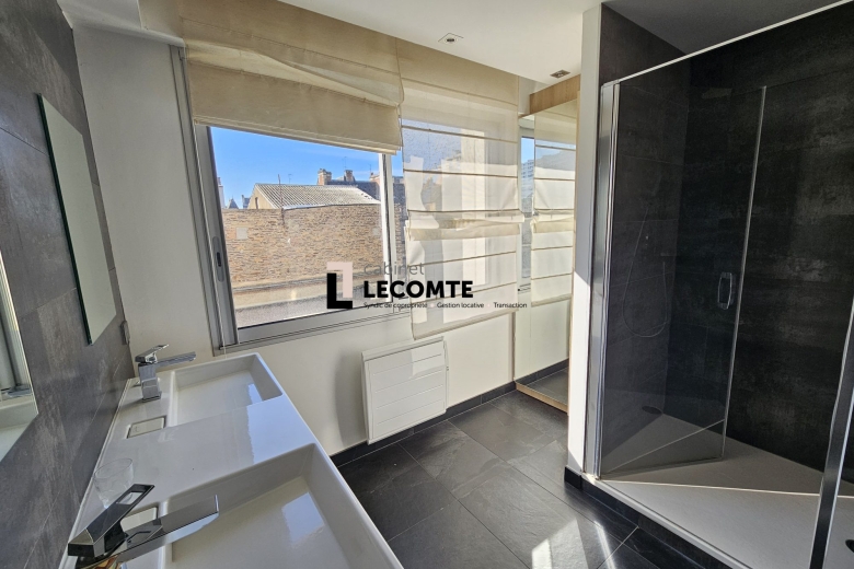 Appartement T4 en vente à Rennes (369-CABINETLECOMTE35) - Photo 4