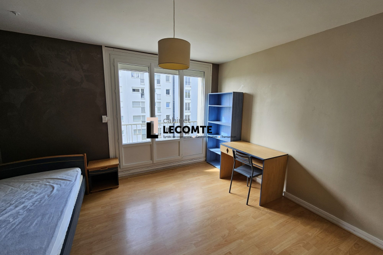 Appartement T4 en vente à Rennes (VA2063-CABINETLECOMTE35) - Photo 3