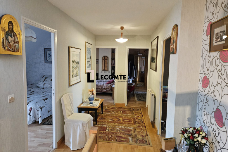 Maison T7 en vente à Rennes (VM271-CABINETLECOMTE35) - Photo 1