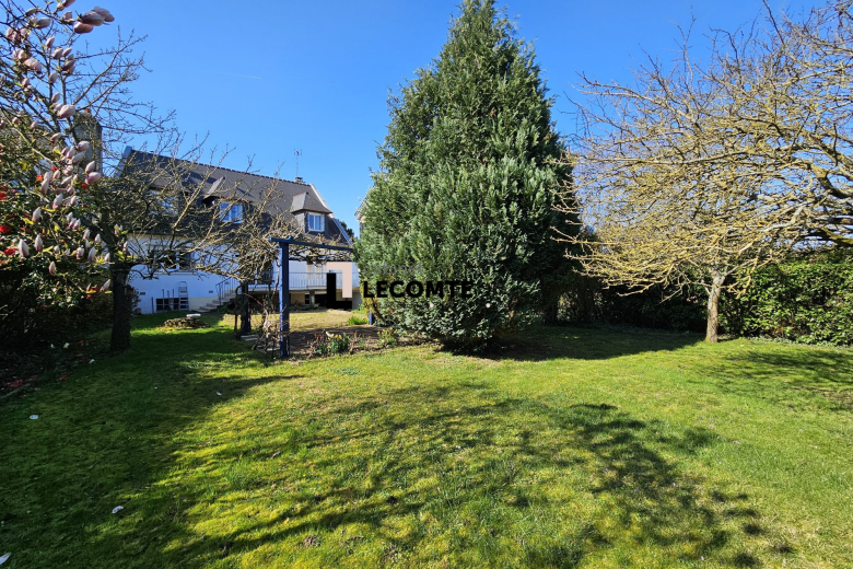 Maison T7 en vente à Rennes (VM271-CABINETLECOMTE35) - Photo