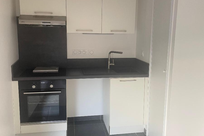 Appartement T2 en location à SAINT-JACQUES DE LA LANDE (GES04310059-610) - Photo 3