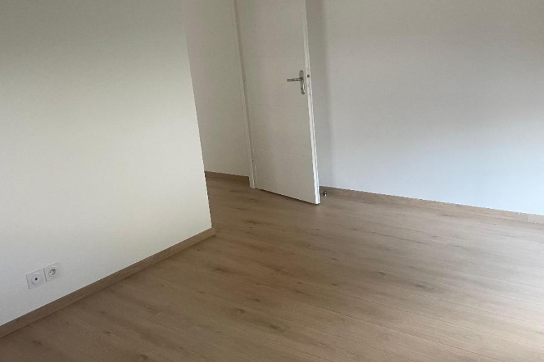 Appartement T2 en location à SAINT-JACQUES DE LA LANDE (GES04310059-610) - Photo 8