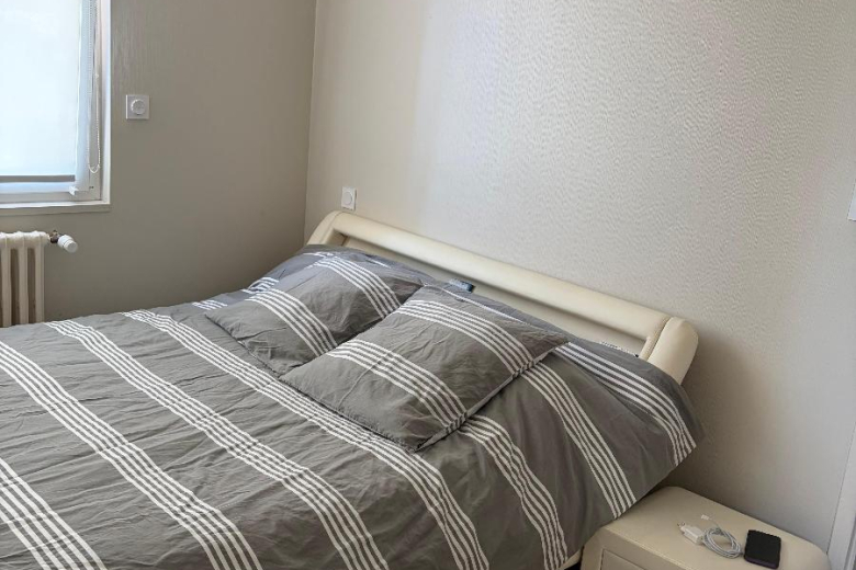 Maison T6 en location à ST JACQUES DE LA LANDE (GES05680001-610) - Photo 6