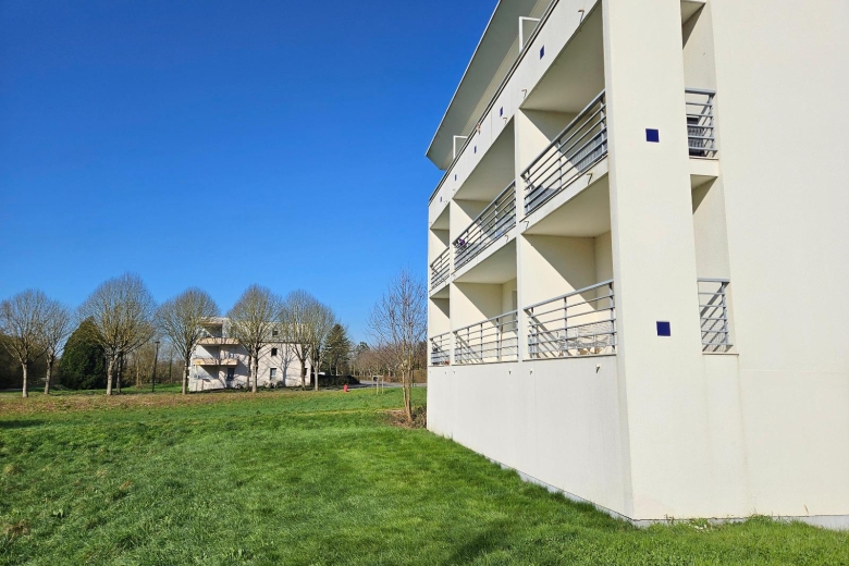 Appartement T2 en vente à ST JACQUES DE LA LANDE (T7792) - Photo 1