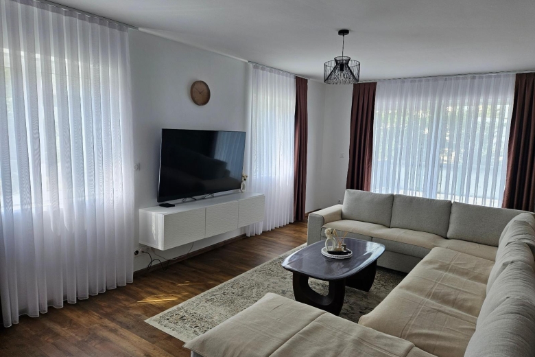 Maison T6 en vente à CHANTEPIE (T1485) - Photo 4